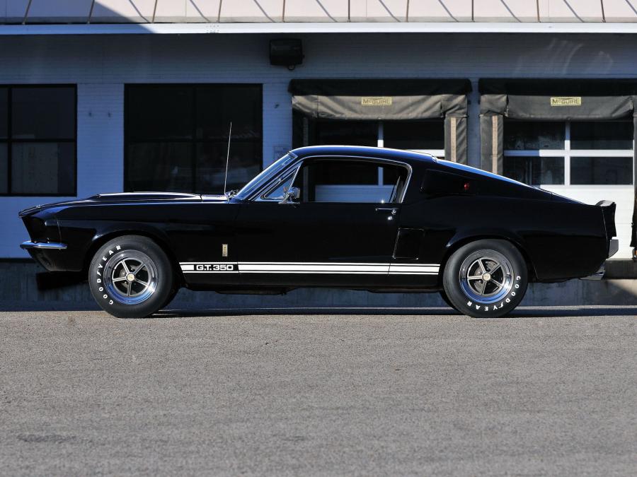  Shelby GT350 1967 года  (фото 8 из 32)